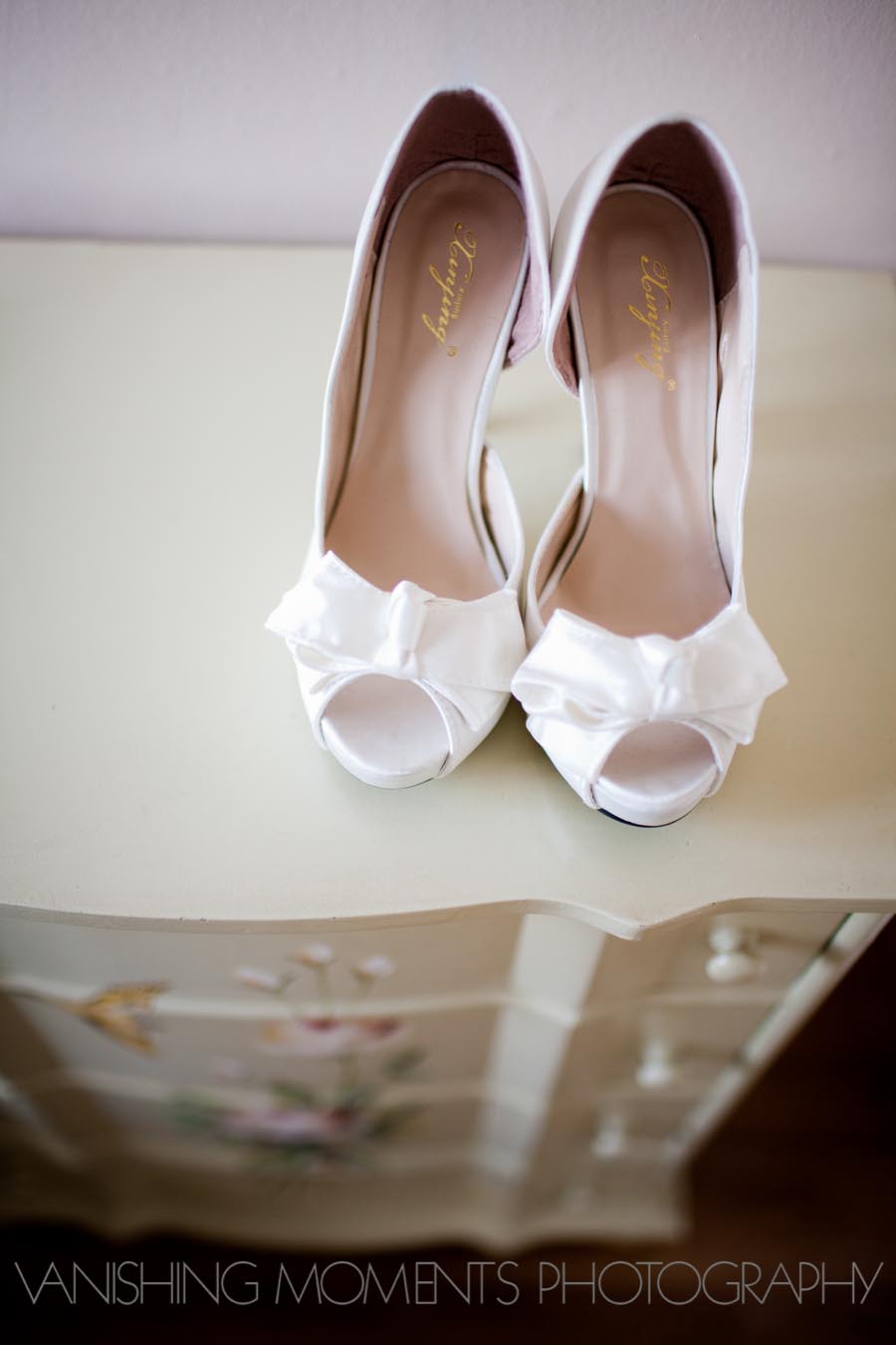 Bridal Shoes – Vanishing Moments Photography